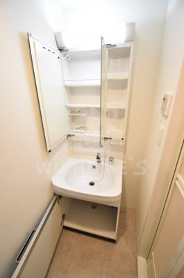 【その他】 | プレサンス大阪福島シエル | 独立洗面台、朝の身支度には欠かせません