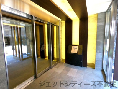 【ロビー】 | プレサンス梅田東クォーレ