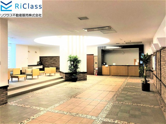 アスタ新長田タワーズコート3番館スカイマークタワーのエントランス|ゆとりのあるエントランスです