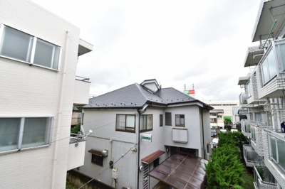 【展望】 | 三鷹パーソナルハウス | 武蔵野の緑を存分に楽しめるのは、低層住宅地域ならではの眺望。夜は星空を見ながらご家族で語り合いを…