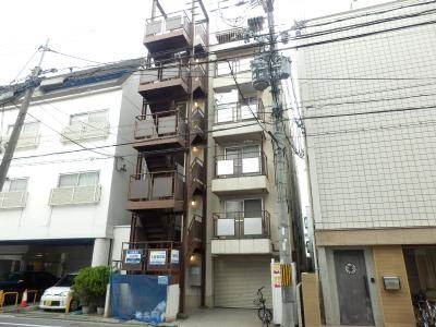 ボックス七条の外観