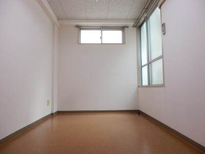 ボックス七条の内装|内装