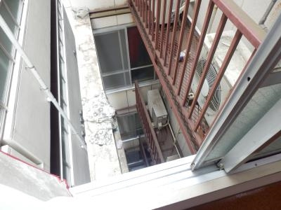 ボックス七条のバルコニー