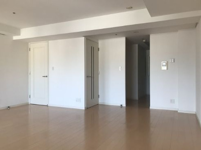  | フォリアージュ