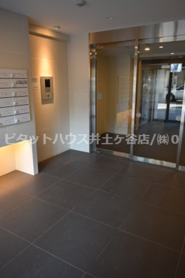 【ロビー】 | MAXIV横浜大通公園