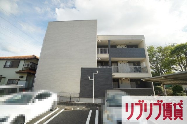 アスティオンの外観