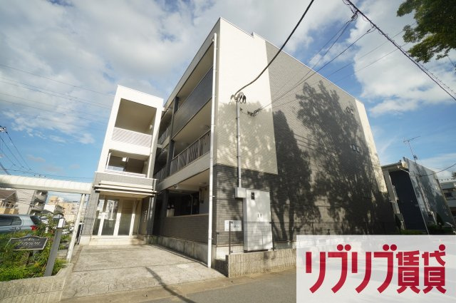 アスティオンの外観