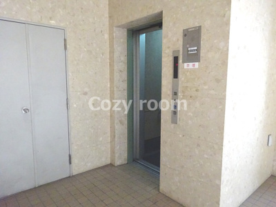 【その他共用部分】 | グランドステージ江坂 | エレベーターホールです