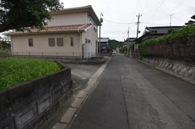 【前面道路含む現地写真】 | 宮内町土地500