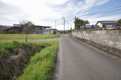 【前面道路含む現地写真】 | 樋脇町塔之原土地