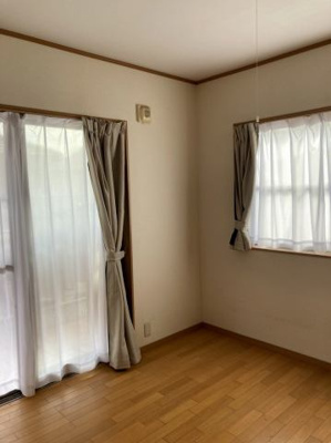 【居間・リビング】 | 城上小裏中古戸建