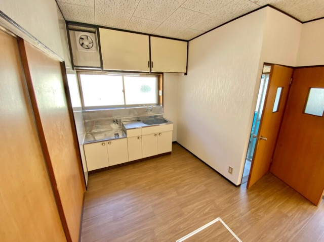 【居間・リビング】 | 高田ハイツ