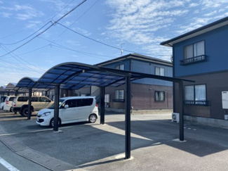 【外観】 | カーポート２台分ついてきます！