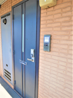 【エントランス】