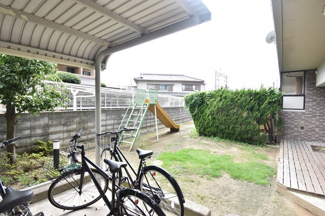 【その他共用部分】 | こちらの物件近くの教育施設や、スーパー・公園など、物件周辺の住環境を併せてご案内させて頂きます。ぜひ、現地での暮らしをイメージなさって下さい！