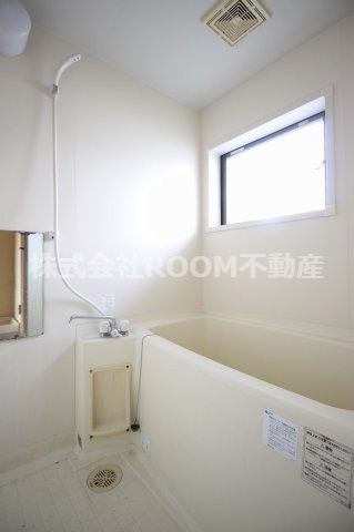 ロイヤル早鈴の浴室