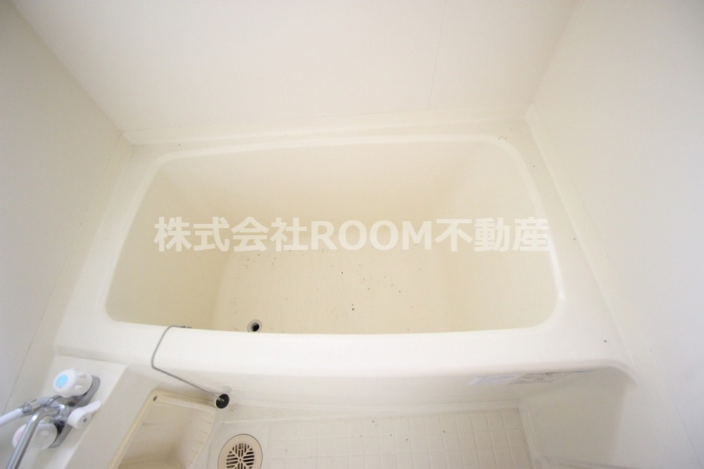 ロイヤル早鈴の浴室