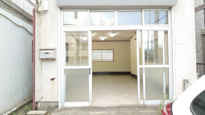 【玄関】 | 松波２丁目事務所