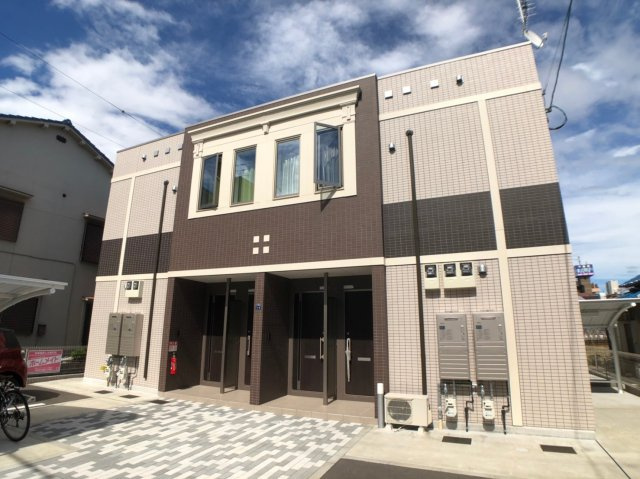 サンハイツ高井田の外観