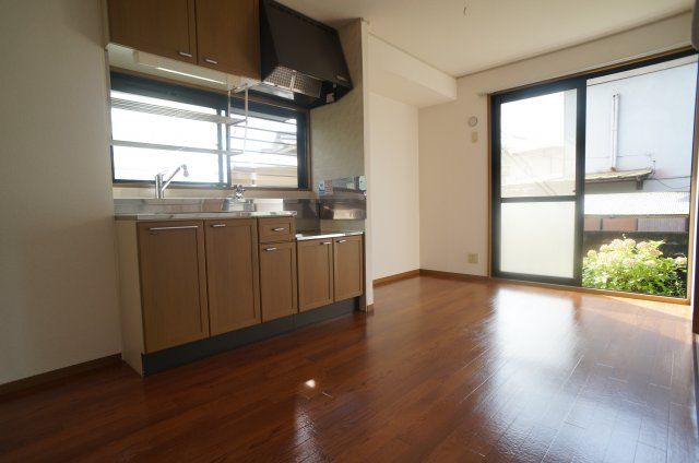 アルバ売布の居間・リビング