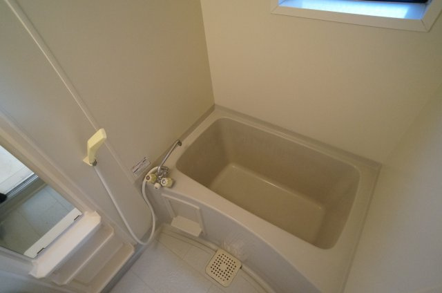 アルバ売布の浴室