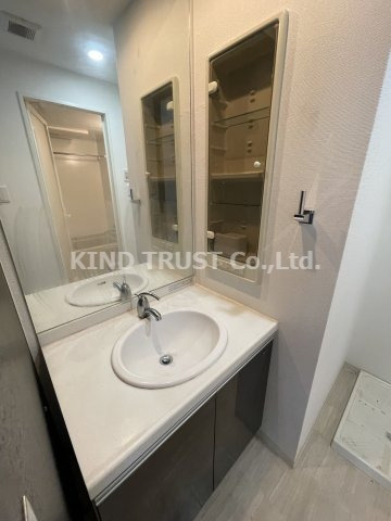 セイワパレス新梅田の洗面所|コンパクトで使いやすい洗面所