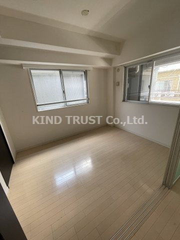 セイワパレス新梅田の居間・リビング|居間です