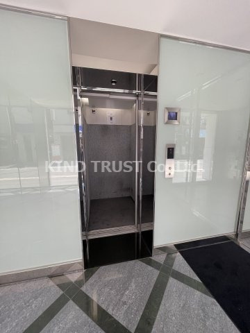 セイワパレス新梅田のエントランス|エントランスです