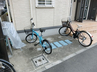 【その他共用部分】 | 敷地内に駐輪場を完備しています！荷物が重いときに自転車があれば助かりますね！