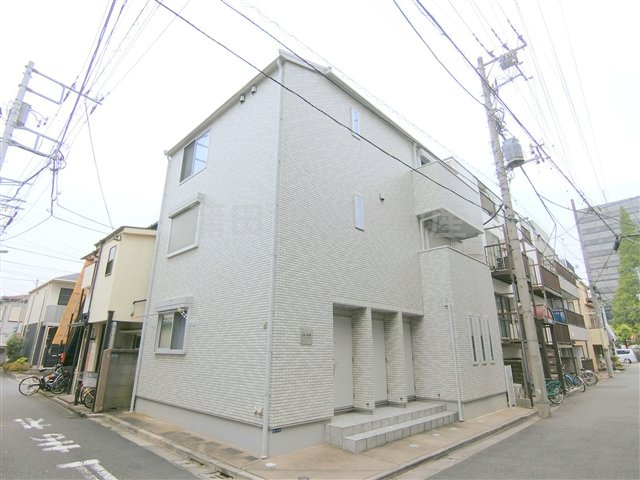 ラサール南蒲田の外観