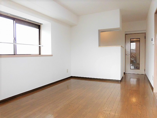 グロアール昭島の居間・リビング|※同建物別部屋イメージ