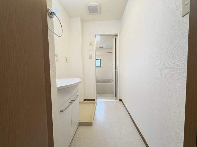 クレストの洗面所