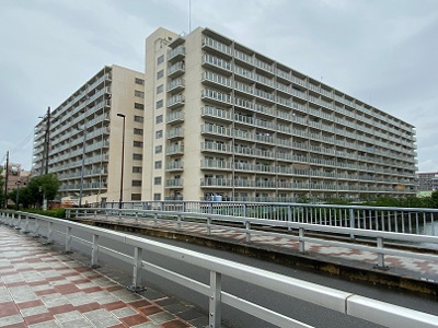 【外観】 | 関目グリーンハイツA棟 | 外はこのようになっています