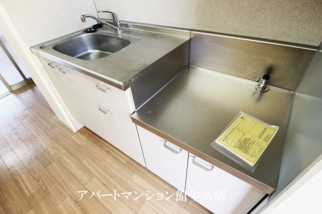 幸ハイツ-デザインリフォーム賃貸アパートのキッチン