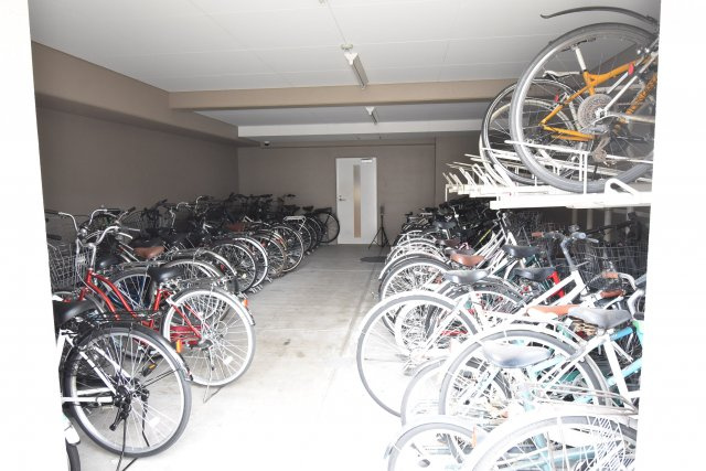 エリーフラッツ桂南のその他共用部分|駐輪場屋内