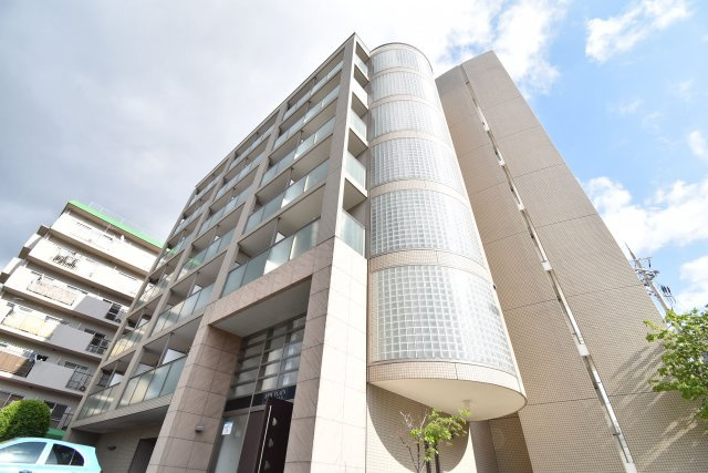 エリーフラッツ桂南の外観|外観は落ち着いています