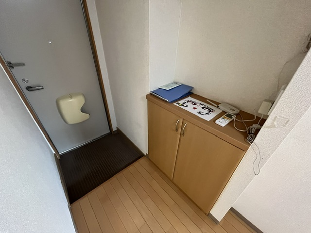 マンションサンライズ壱番館の玄関