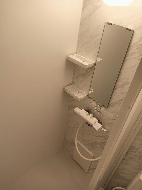 サンステイタスのシャワールーム