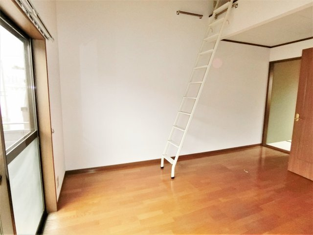 トミーハウス鹿島ガーデンⅠの洋室