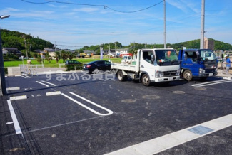【駐車場】