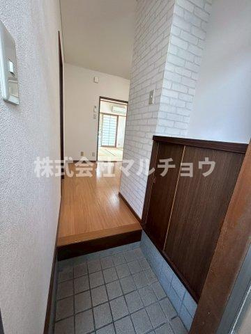 プレジデンス稲成の玄関|シンプルで使いやすい玄関です
