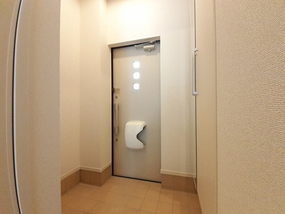 【玄関】 | ビラカルロッタ