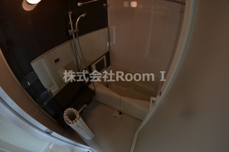 【浴室】 | ＧＡＬＬＥＲＹ谷町 | ゆったり過ごせるお風呂です