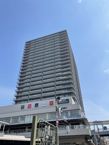プラウドタワー堺東の外観