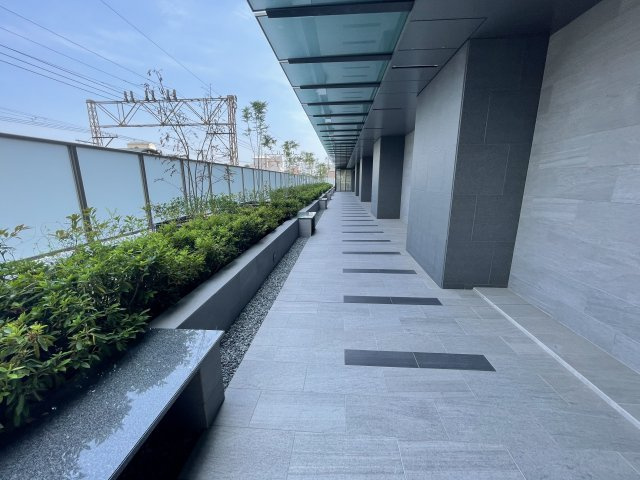 プラウドタワー堺東のエントランス