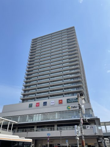 プラウドタワー堺東の外観