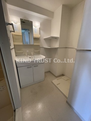 K-CRAFT　UMEDA108の洗面所