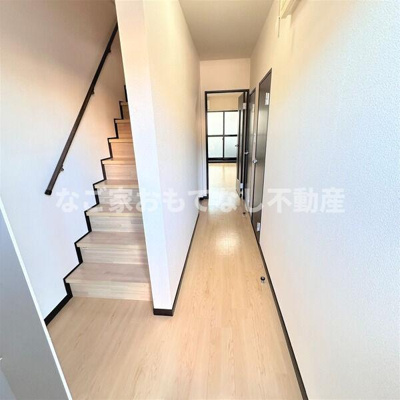 【玄関】 | ヴェルコメンII