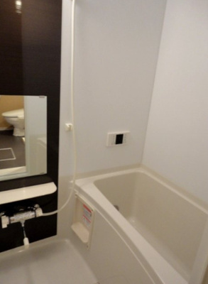 【浴室】 | レフィナードカメオカ