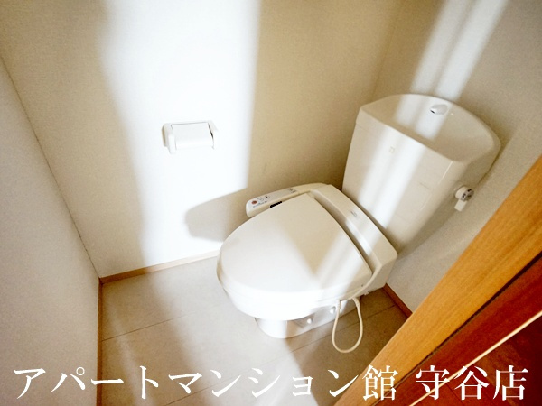 メゾン・ソレイユCのトイレ